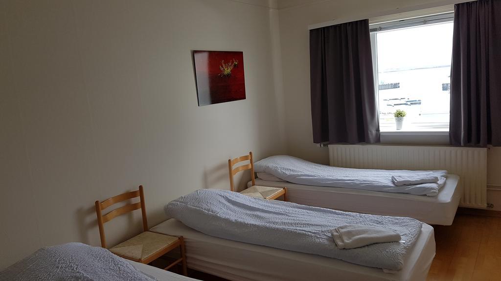 Akranes Hi Hostel - Staywest Luaran gambar
