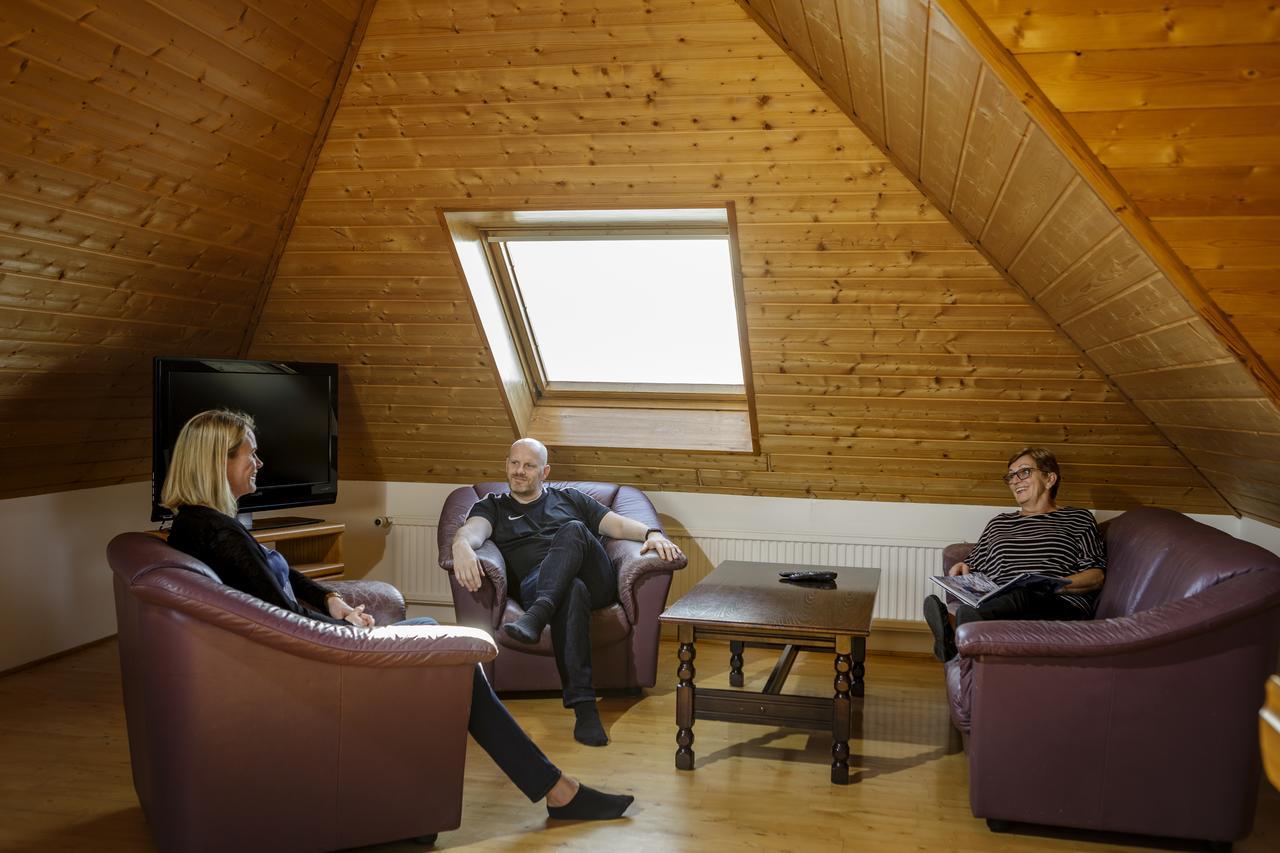 Akranes Hi Hostel - Staywest Luaran gambar